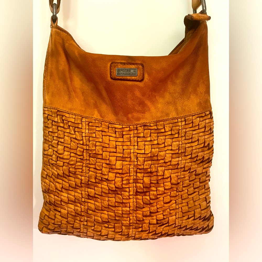 Crossbody real leather adjustable strap